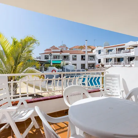 מלון Club Tenerife 3*