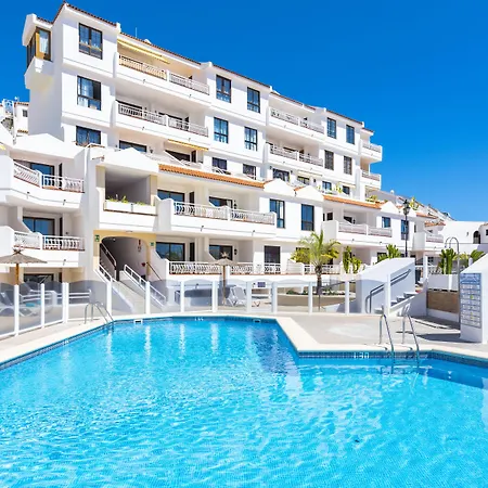 Club Tenerife מלון 3*
