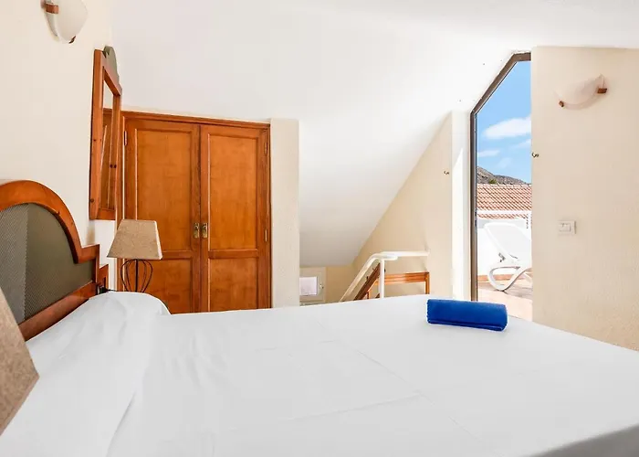 Club Tenerife Los Cristianos (Tenerife)