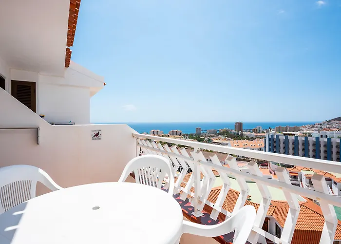 Club Tenerife 3* Лос Кристианос