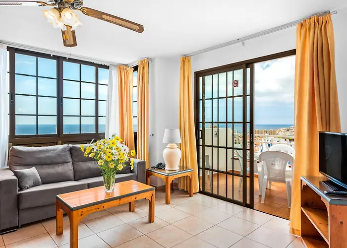 Club Tenerife Hotel 3*